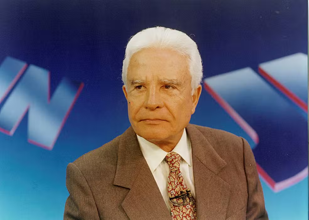 Você está visualizando atualmente Morre Cid Moreira, aos 97 anos